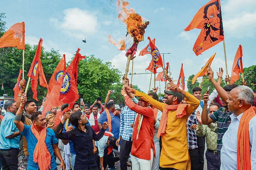 ਨੂਹ ਹਿੰਸਾ: ਬਜਰੰਗ ਦਲ ਅਤੇ ਵਿਸ਼ਵ ਹਿੰਦੂ ਪ੍ਰੀਸ਼ਦ ਵੱਲੋਂ ਐੈੱਨਸੀਆਰ ’ਚ ਵਿਰੋਧ ਪ੍ਰਦਰਸ਼ਨ