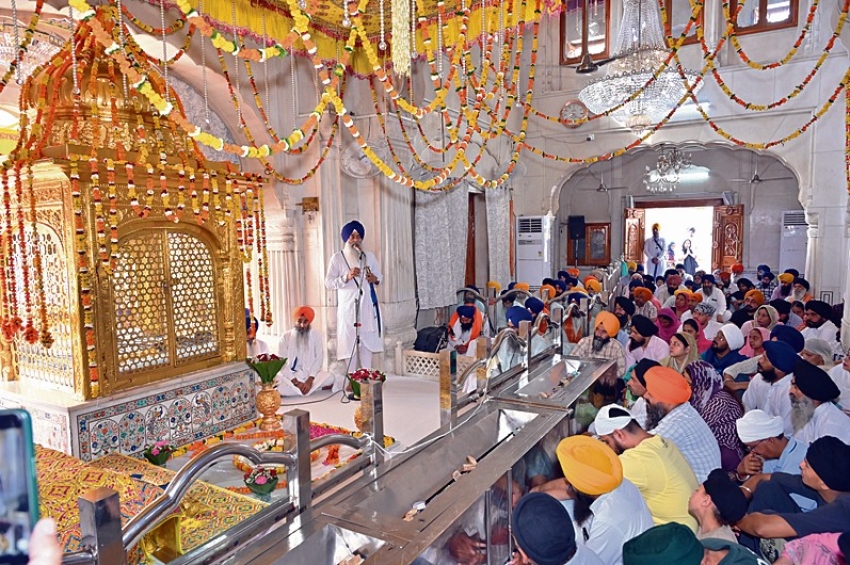 ਸਿੱਖ ਕੌਮ ਅਕਾਲ ਤਖ਼ਤ ਦੀ ਅਗਵਾਈ ਹੇਠ ਮਜ਼ਬੂਤ ਹੋਵੇ: ਗਿਆਨੀ ਰਘਬੀਰ ਸਿੰਘ