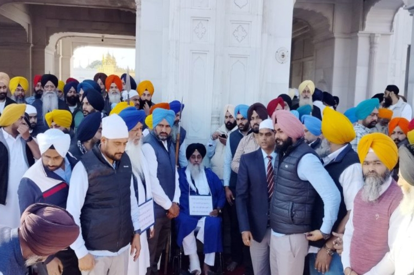ਸ੍ਰੀ ਦਰਬਾਰ ਸਾਹਿਬ ਦੇ ਪਹਿਰੇਦਾਰ ’ਤੇ ਹਮਲਾ ਨਿੰਦਣਯੋਗ: ਗਿਆਨੀ ਰਘਬੀਰ ਸਿੰਘ