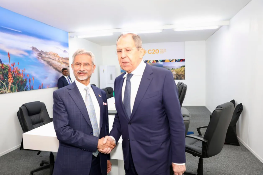 G20 ਵਿਦੇਸ਼ ਮੰਤਰੀਆਂ ਦੀ ਬੈਠਕ ਤੋਂ ਇਕਪਾਸੇ ਜੈਸ਼ੰਕਰ ਵੱਲੋਂ ਰੂਸੀ ਹਮਰੁਤਬਾ ਨਾਲ ਮੁਲਾਕਾਤ