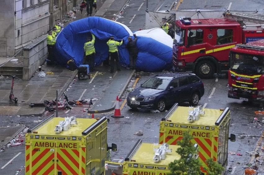 ਲਿਵਰਪੂਲ ਦੀ ਵਿਕਟਰੀ ਪਰੇਡ ਵਿਚ ਵੜੀ ਕਾਰ, 50 ਜ਼ਖਮੀ