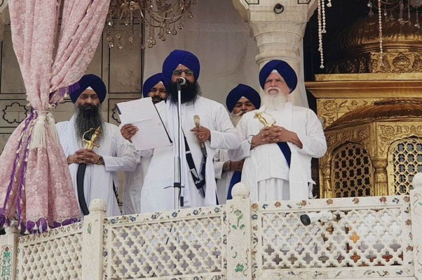 ਕੋਈ ਧਿਰ ਅਕਾਲ ਤਖ਼ਤ ਦੀ ਸਰਪ੍ਰਸਤੀ ਹੋਣ ਦਾ ਦਾਅਵਾ ਨਾ ਕਰੇ: ਗੜਗੱਜ