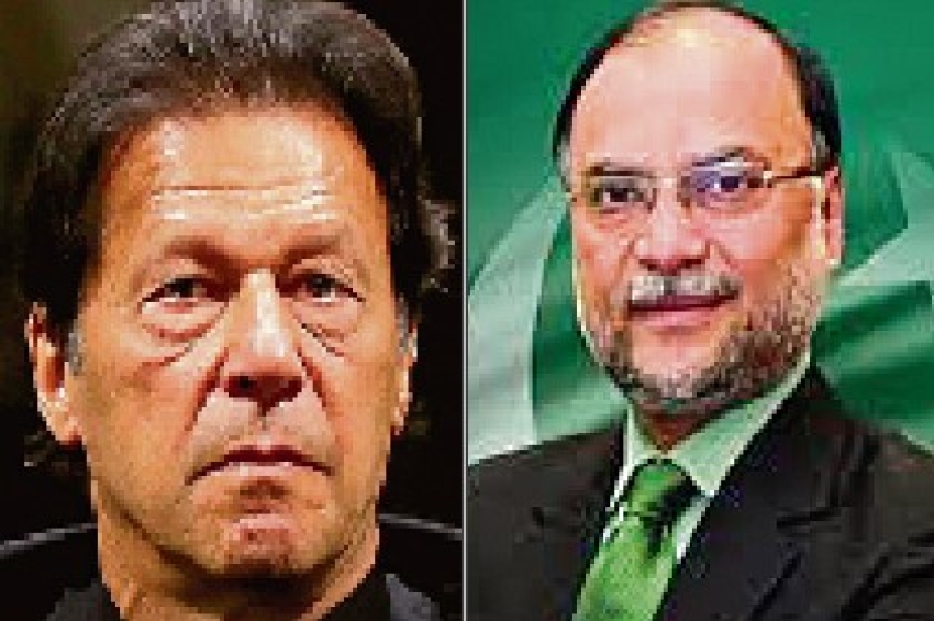 ਪਾਕਿ ਦੀ ਤਰੱਕੀ ਲਈ ਇਮਰਾਨ ਨੂੰ ਪੰਜ ਸਾਲ ਜੇਲ੍ਹ &rsquo;ਚ ਰੱਖਿਆ ਜਾਵੇ: ਅਹਿਸਾਨ ਇਕਬਾਲ